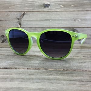 O2 Eyewear 7143 Candy Matte Finish Sunglasses(G)